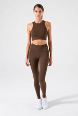 ONE BY ONE CROP Mocha