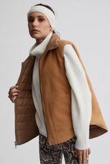 Ellis Reversible Quilt Gilet Desert Sand