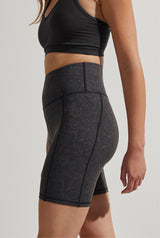 Let's Go Pocket Short 7" Black Grid Snake