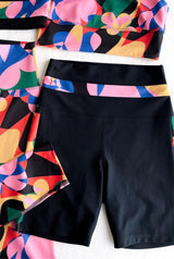 SAMANTHA SHORT PREPPY GEO FLORAL