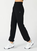 SUNDAY SWEAT BLACK