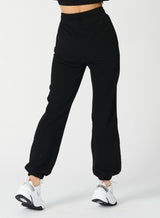 SUNDAY SWEAT BLACK